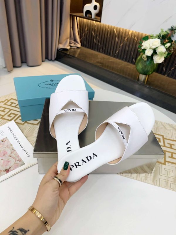 New Arrival Prada Women Shoes P029