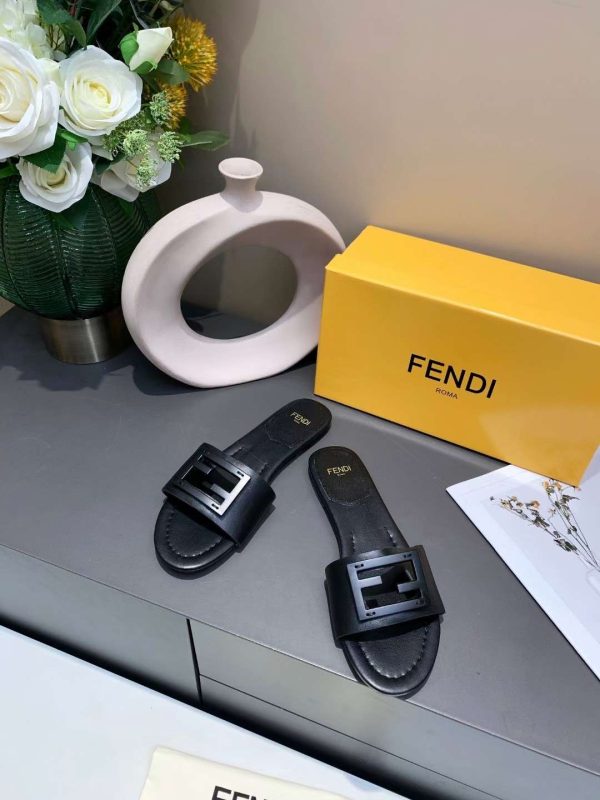 New Arrival Fendi Women Shoes F012