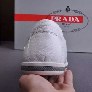 New Arrival Prada Men Shoes P011