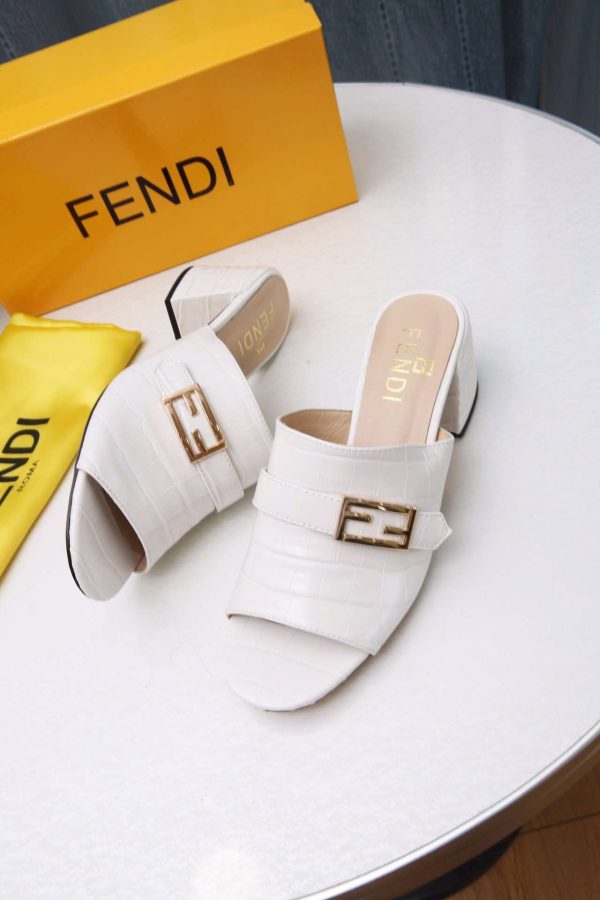 New Arrival Fendi Women Shoes F016