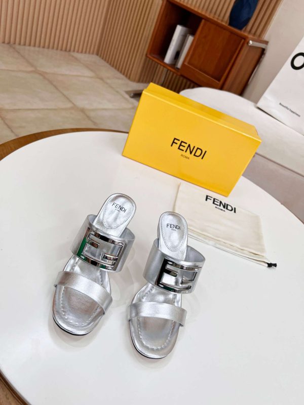 New Arrival Fendi Women Shoes F028