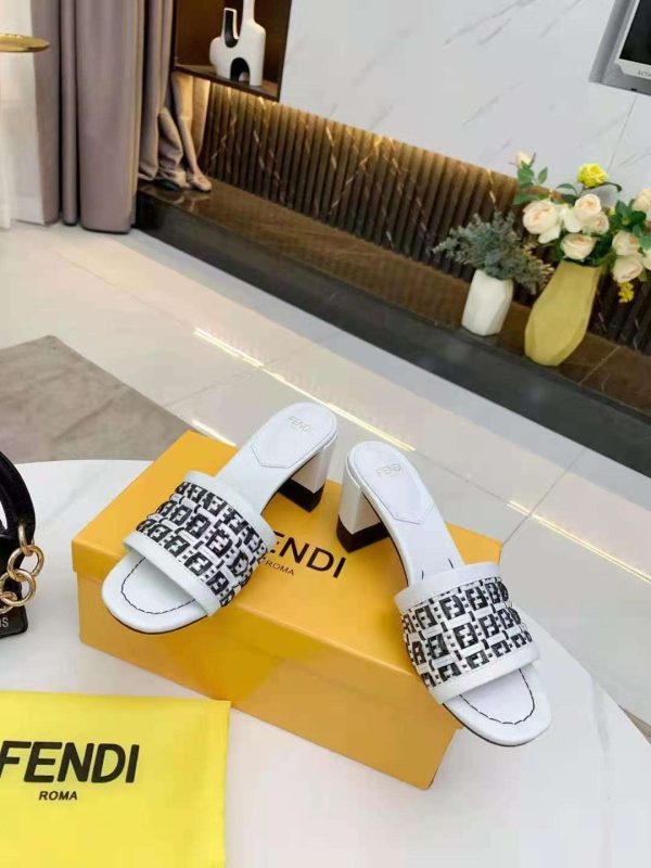 New Arrival Fendi Women Shoes F018