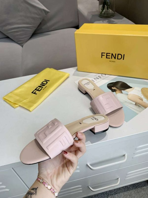 New Arrival Fendi Women Shoes F007