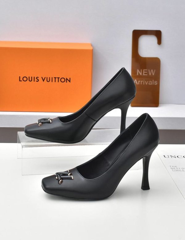 New Arrival LV Women Shoes L243