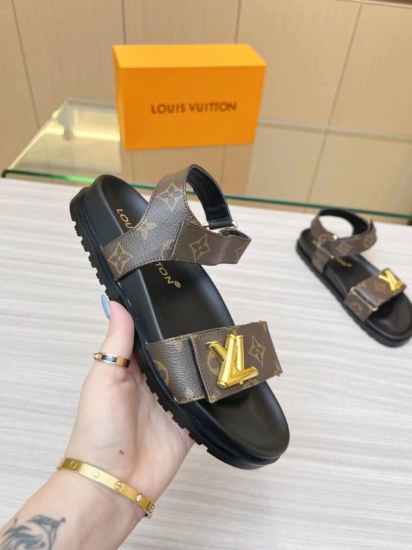 New Arrival LV Women Shoes L237