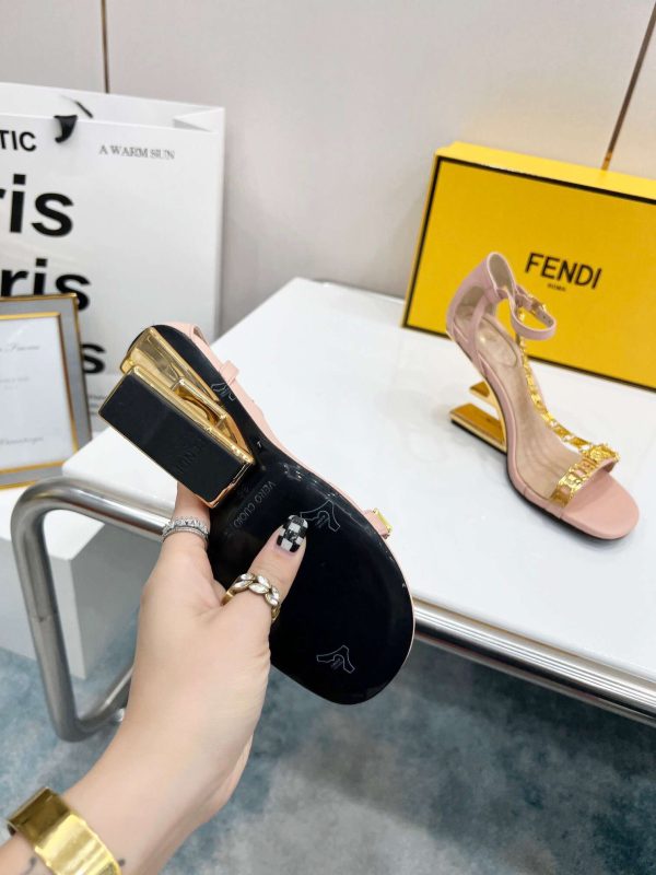 New Arrival Fendi Women Shoes F031