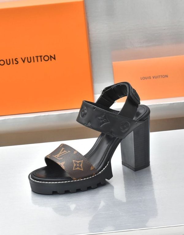 New Arrival LV Women Shoes L246