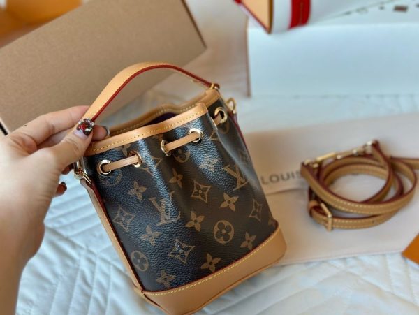 New Arrival LV Handbag L810