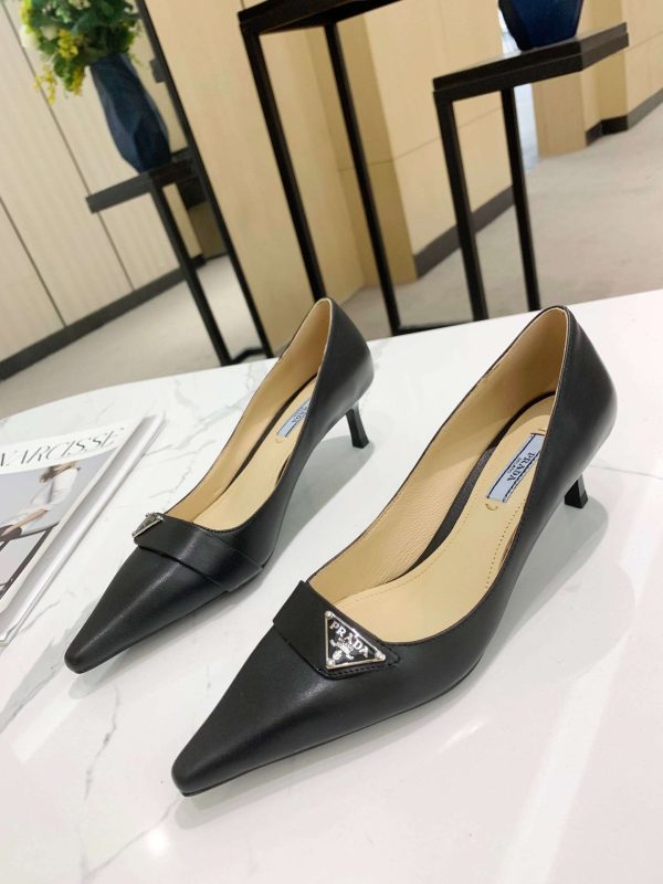 New Arrival Prada Women Shoes P019