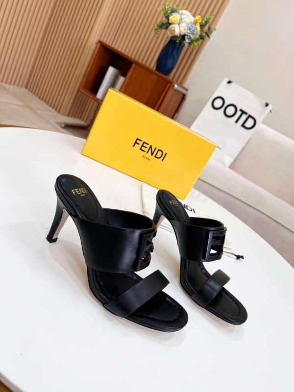 New Arrival Fendi Women Shoes F028