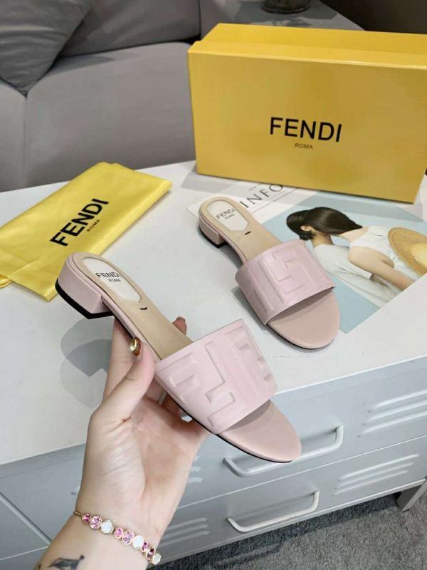 New Arrival Fendi Women Shoes F007