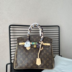 New Arrival LV Handbag L572