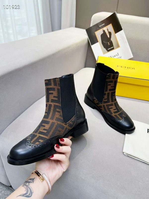 New Arrival Fendi Women Shoes F061