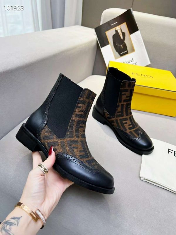 New Arrival Fendi Women Shoes F061