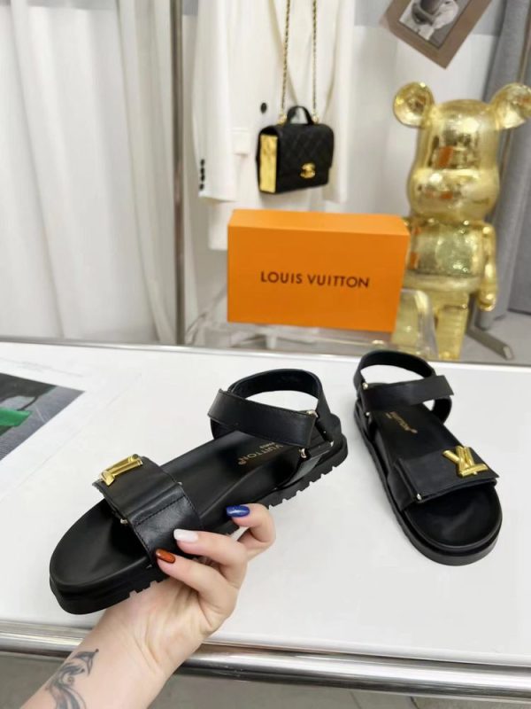 New Arrival LV Women Shoes L233