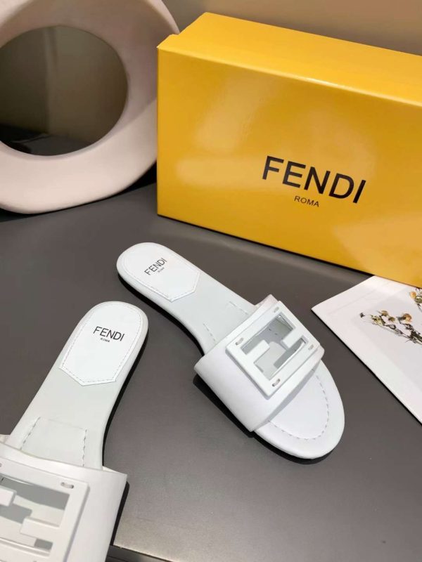 New Arrival Fendi Women Shoes F011