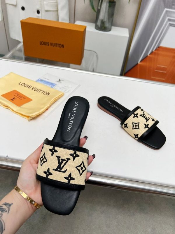 New Arrival LV Women Shoes L208