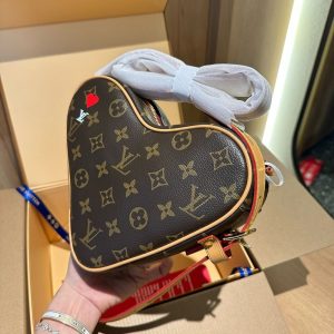 New Arrival LV Handbag L827