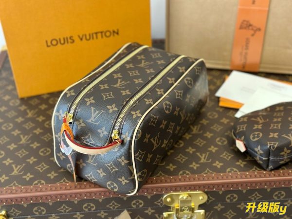 New Arrival LV Handbag L824