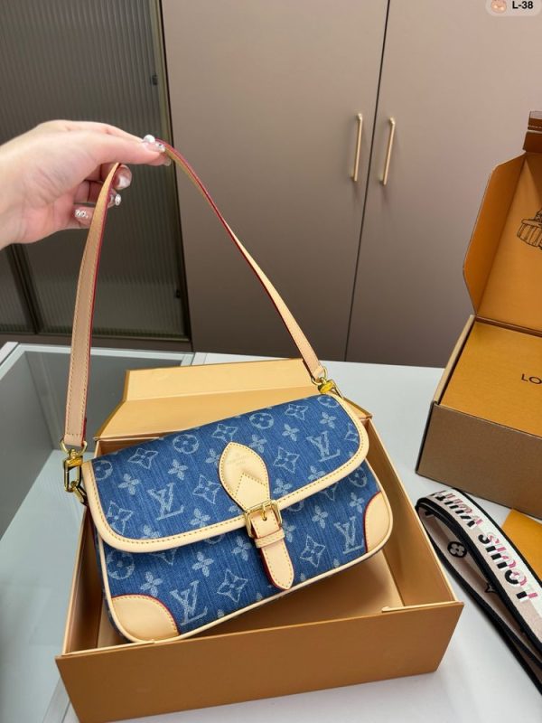 New Arrival LV Handbag L826