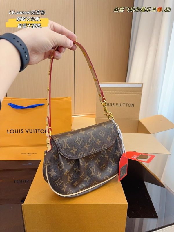 New Arrival LV Handbag L823