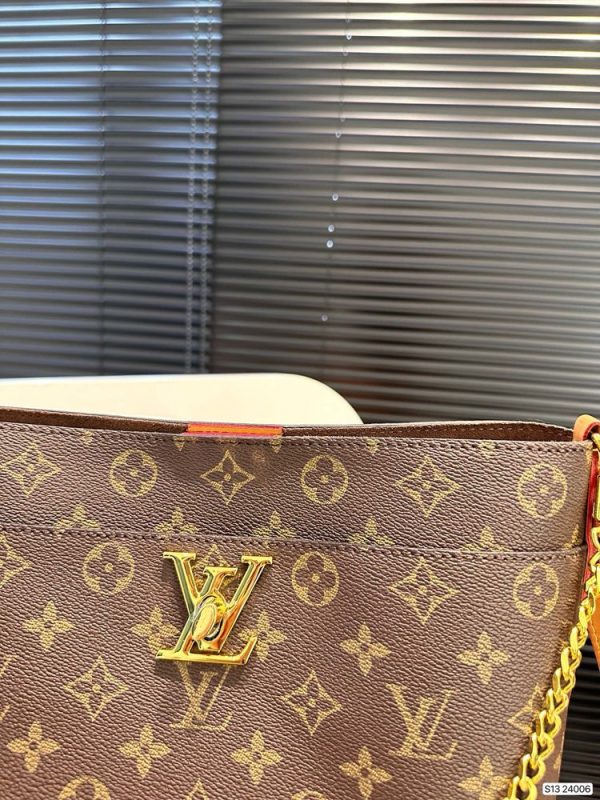 New Arrival LV Handbag L825