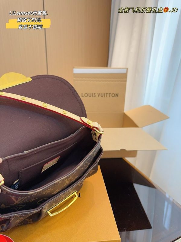 New Arrival LV Handbag L823