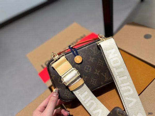 New Arrival LV Handbag L818