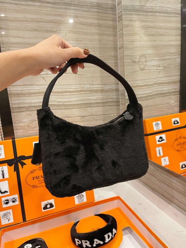 New Arrival Prada HandBag P060