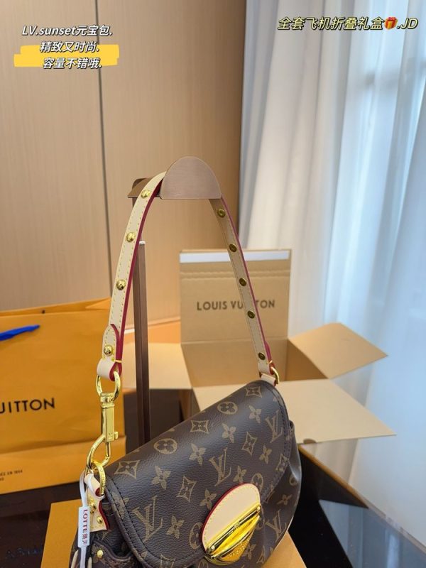 New Arrival LV Handbag L823