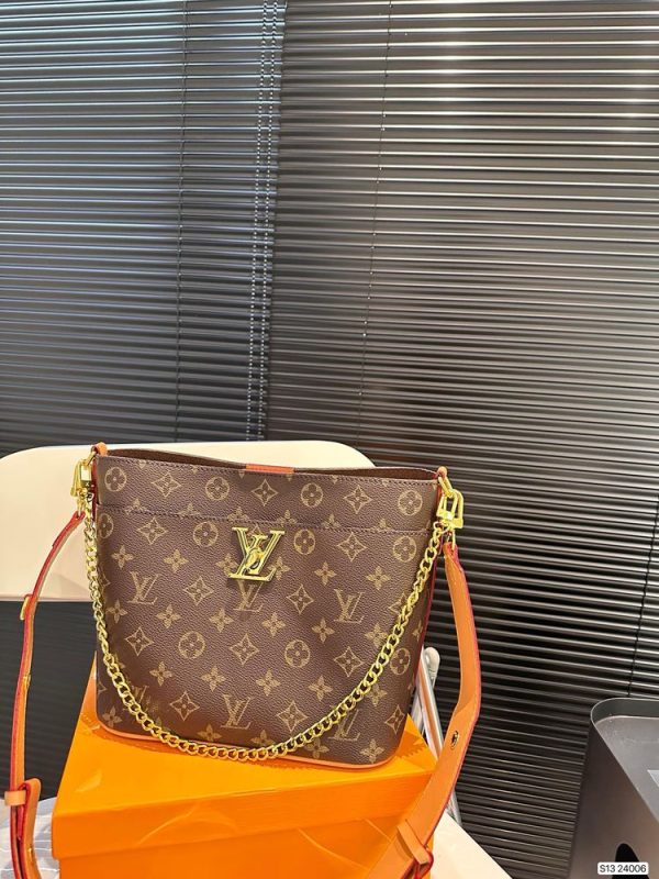 New Arrival LV Handbag L825