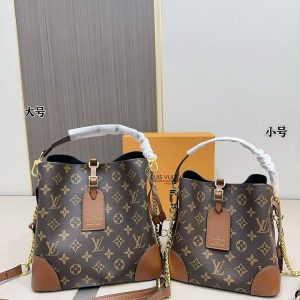 New Arrival LV Handbag L828