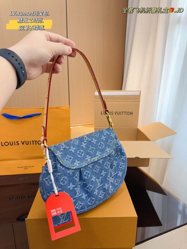 New Arrival LV Handbag L823