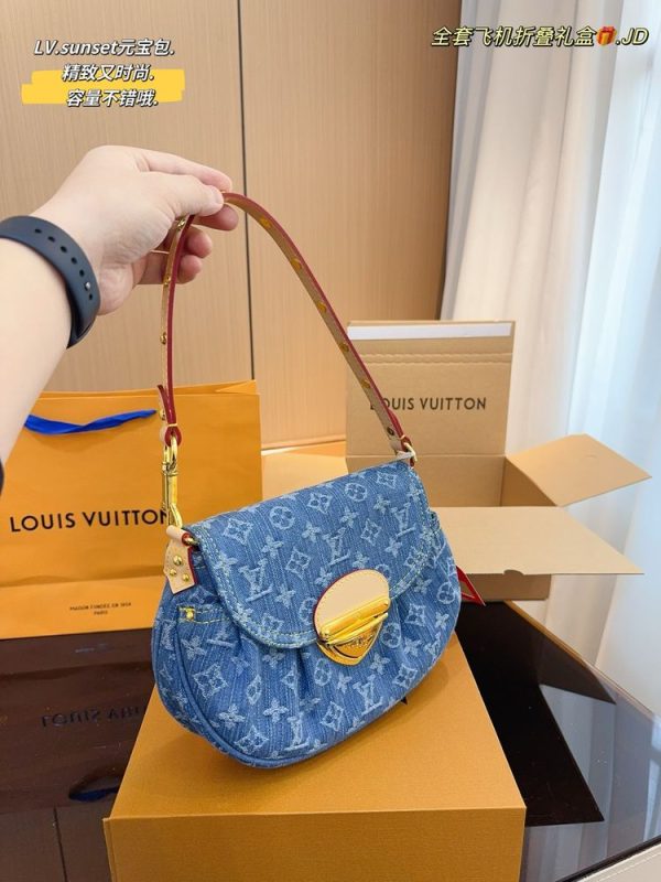 New Arrival LV Handbag L823