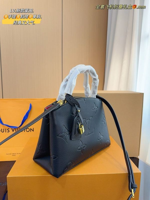 New Arrival LV Handbag L822