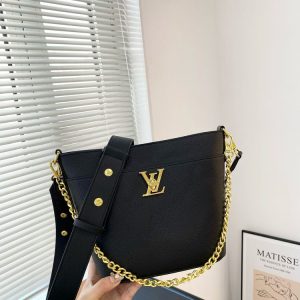 New Arrival LV Handbag L830