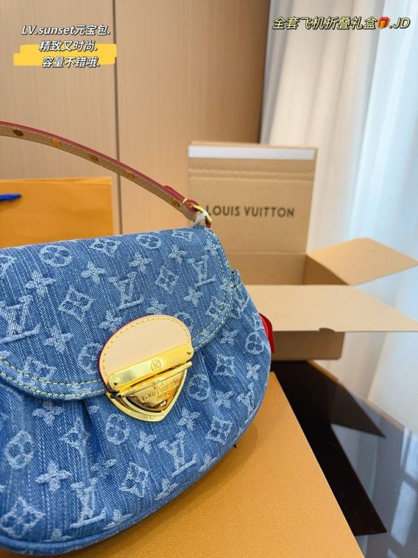 New Arrival LV Handbag L823