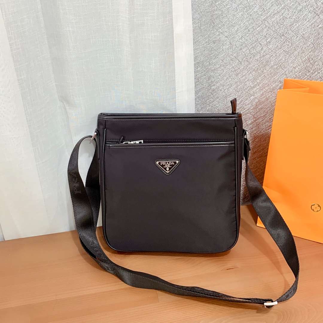 New Arrival Prada HandBag P013