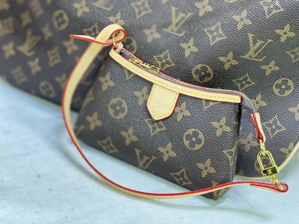 Luxury LV Handbag M44945