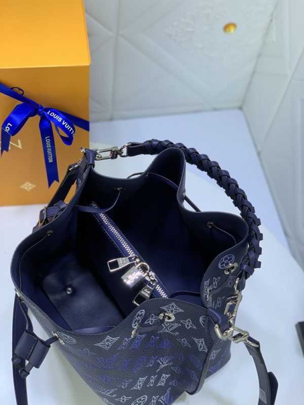 Luxury LV Handbag M55800