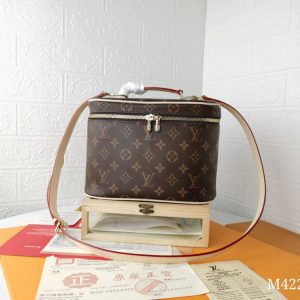 Luxury LV Handbag M42265