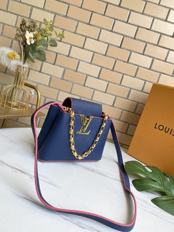 Luxury LV Handbag M42935