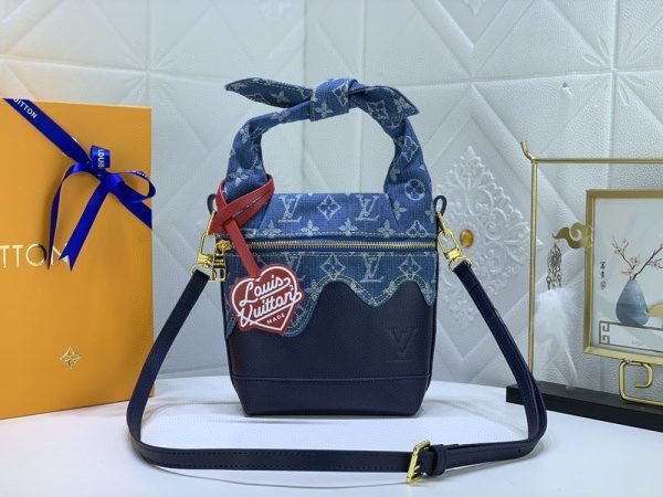 Luxury LV Handbag M45970