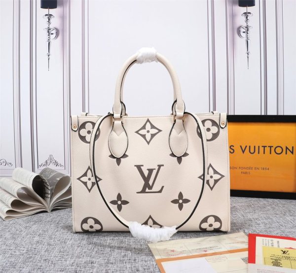 Luxury LV Handbag M45495