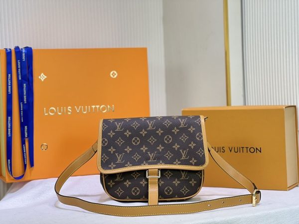 Luxury LV Handbag M40723