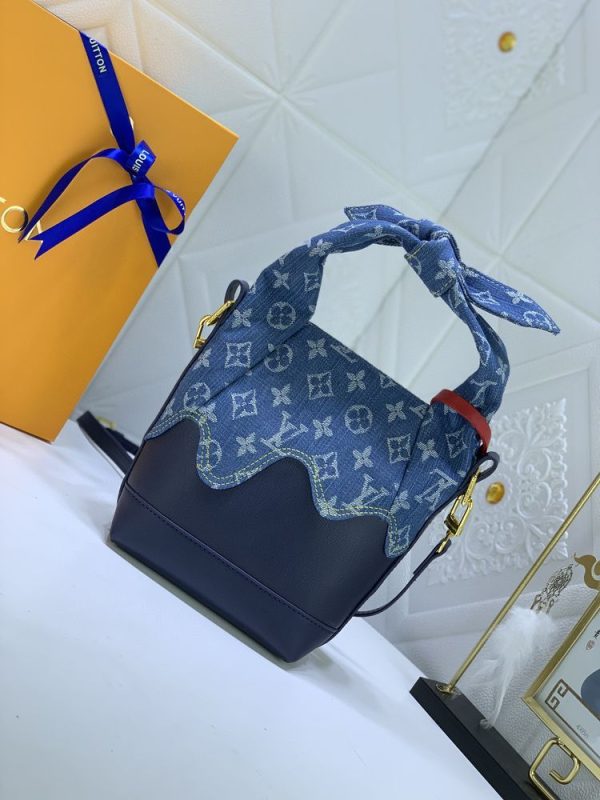 Luxury LV Handbag M45970