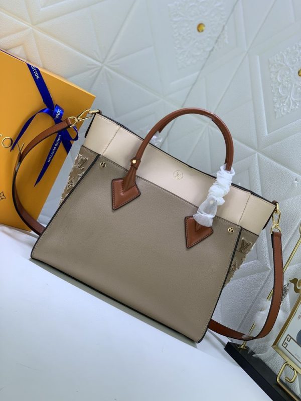 Luxury LV Handbag M53826