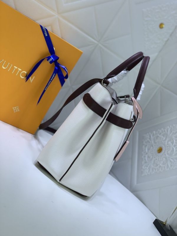 Luxury LV Handbag M53730