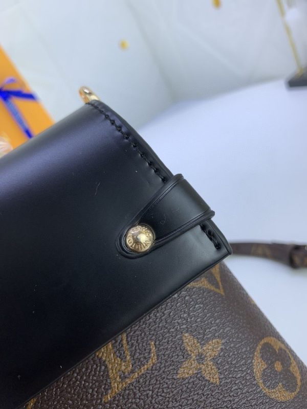 Luxury LV Handbag M43125