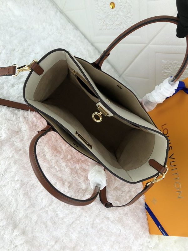 Luxury LV Handbag M53825